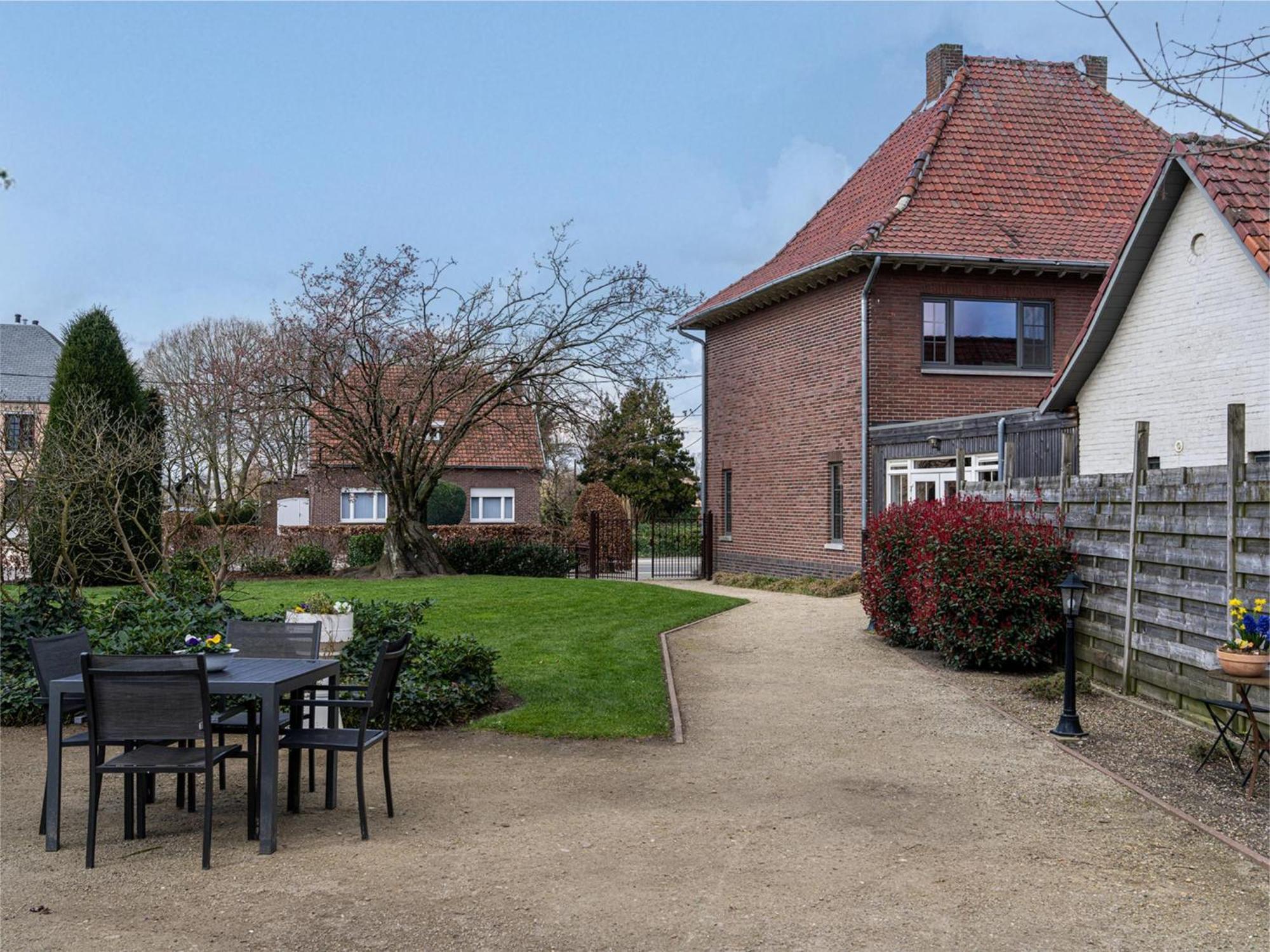 Villa Het Bruegelhof à Peer Extérieur photo